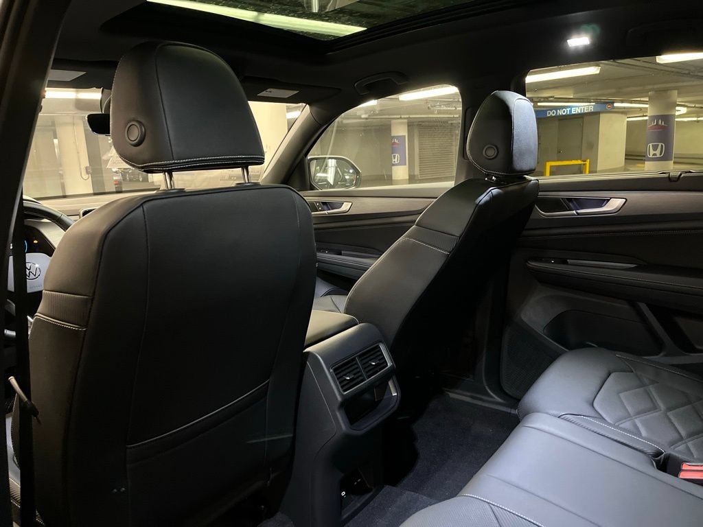 New 2026 Volkswagen Atlas Cross Sport SE AWD/4WD image 23