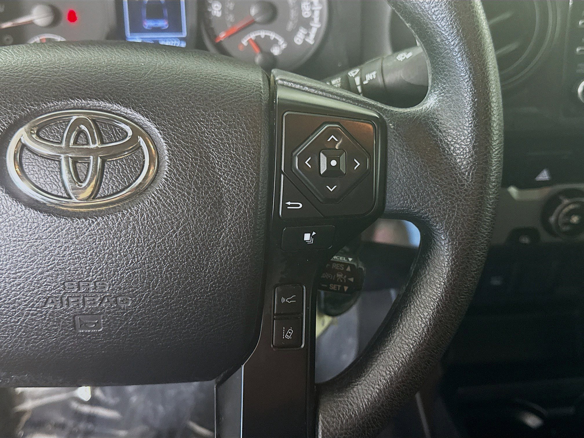 Used 2021 Toyota Tacoma SR image 15