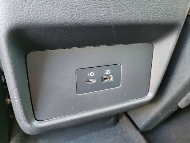 Used 2023 Nissan Rogue SV FWD image 11