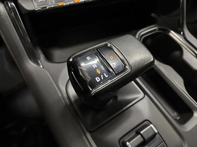 Used 2024 GMC Sierra 1500 AT4 w/ Technology Package image 22