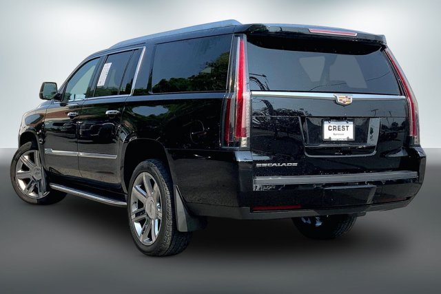 Used 2017 Cadillac Escalade ESV Luxury AWD/4WD image 10