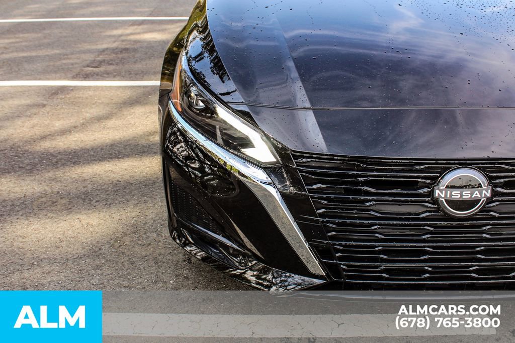 Used 2025 Nissan Altima 2.5 S image 11
