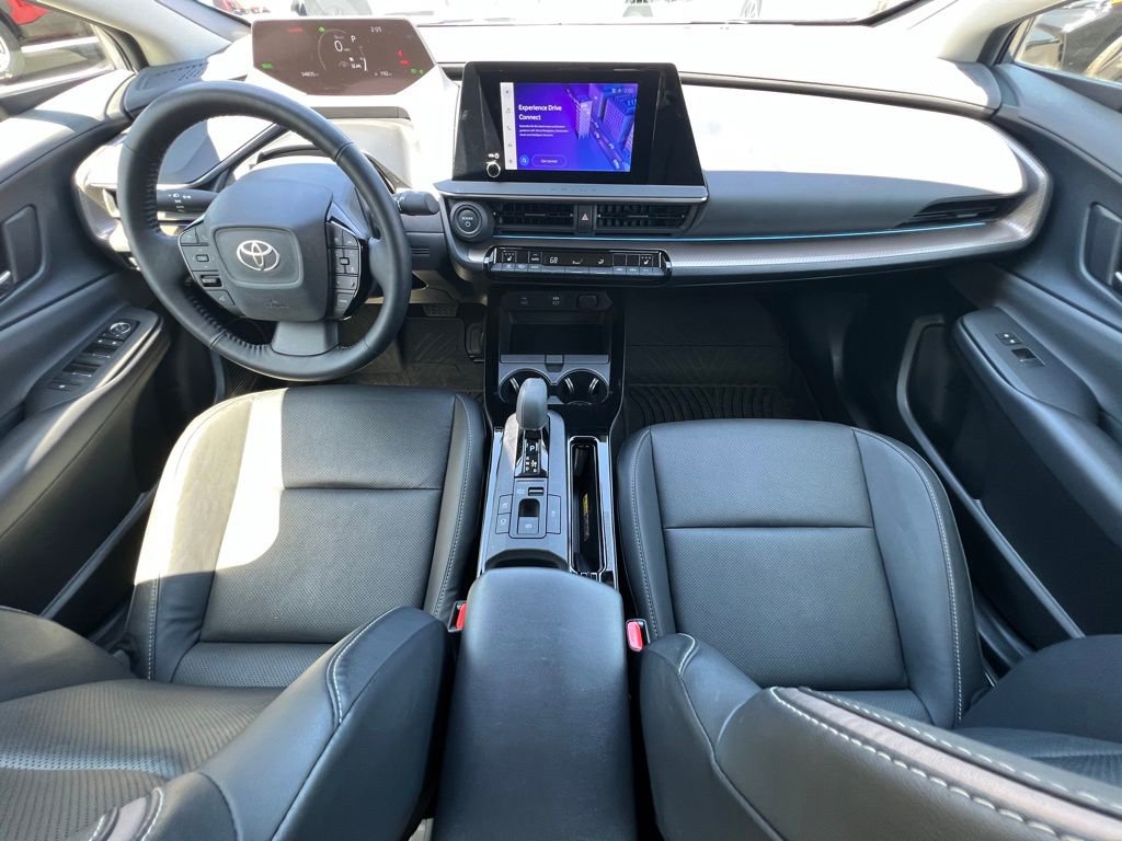 Used 2024 Toyota Prius XLE image 25