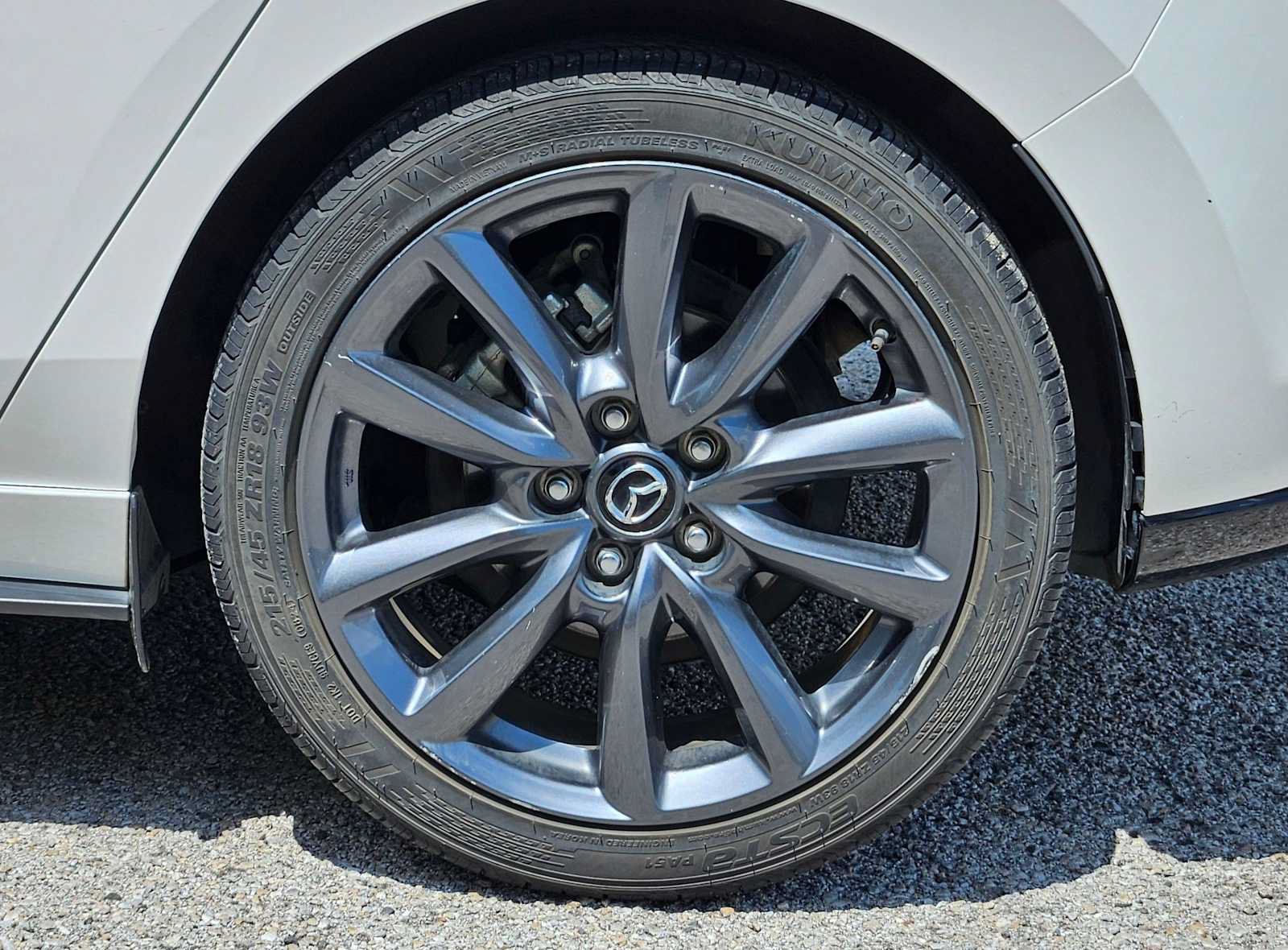 Used 2023 MAZDA MAZDA3 s FWD image 13