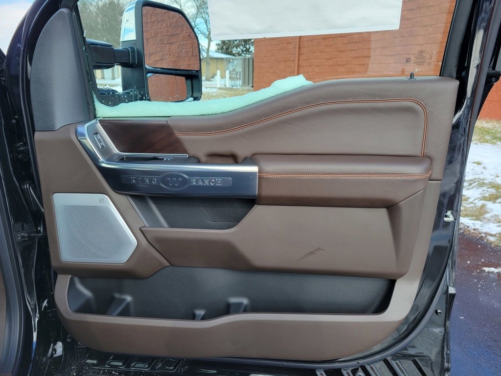 New 2025 Ford F250 King Ranch w/ Chrome Package image 41