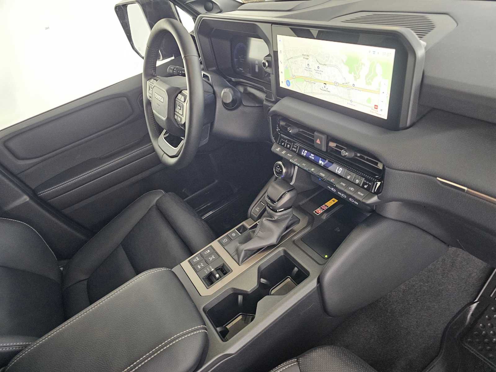 Used 2025 Toyota Land Cruiser w/ Premium Package AWD/4WD image 11