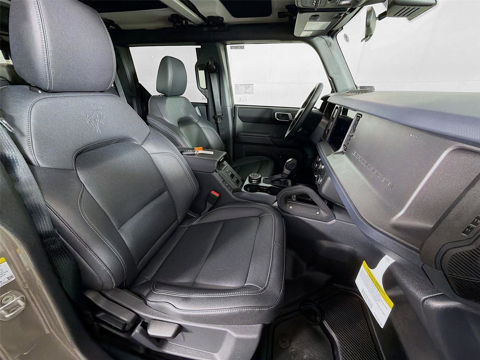 New 2025 Ford Bronco Badlands image 28