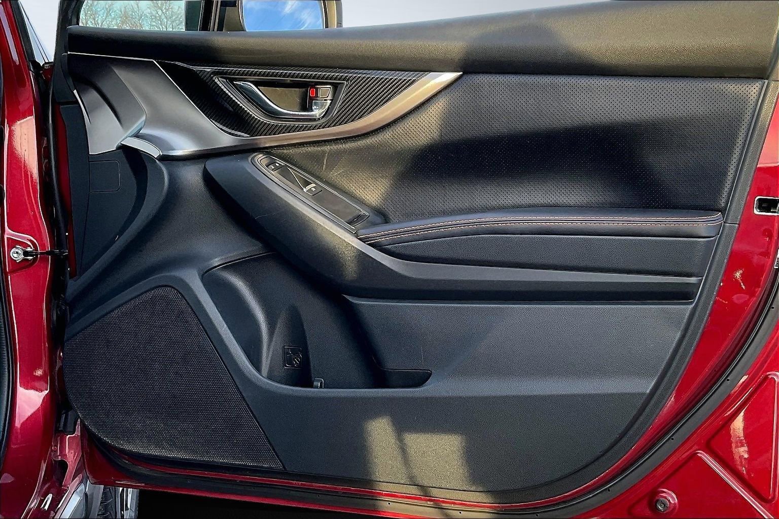 Used 2019 Subaru Crosstrek 2.0i Limited w/ Moonroof Package image 18