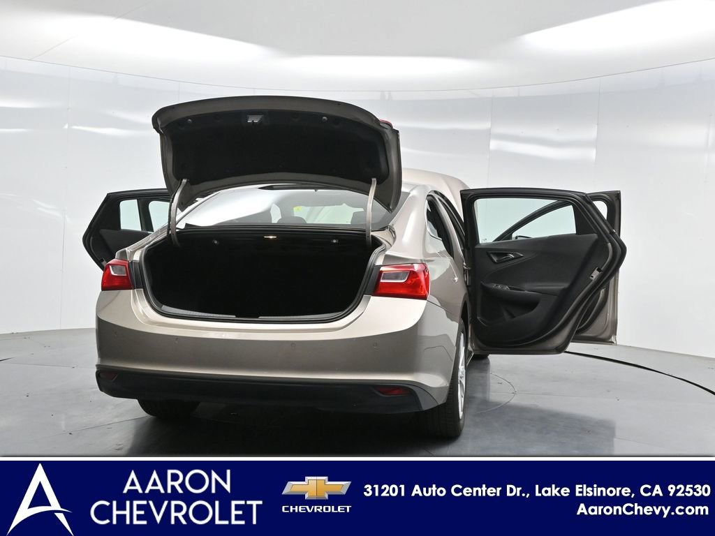 New 2024 Chevrolet Malibu LT image 32