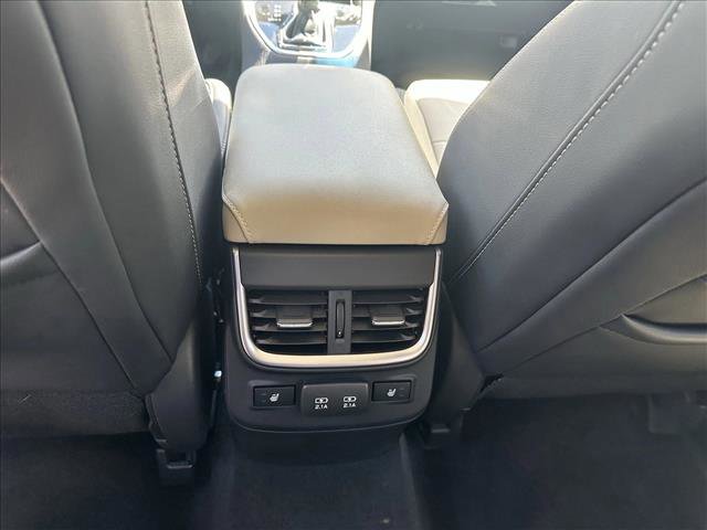 Used 2022 Subaru Outback Limited AWD/4WD image 25