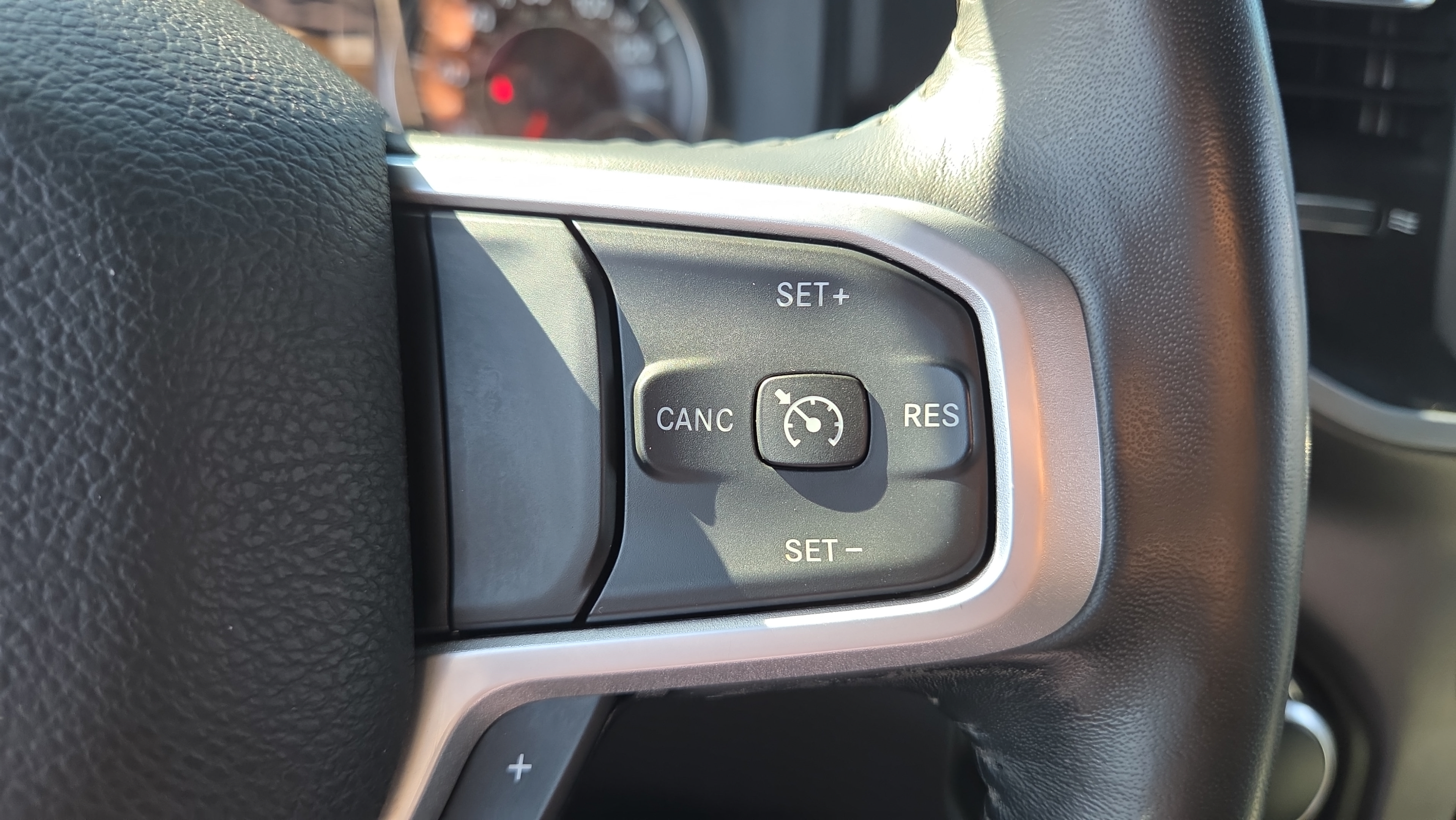 Used 2023 RAM 1500 Big Horn AWD/4WD image 27