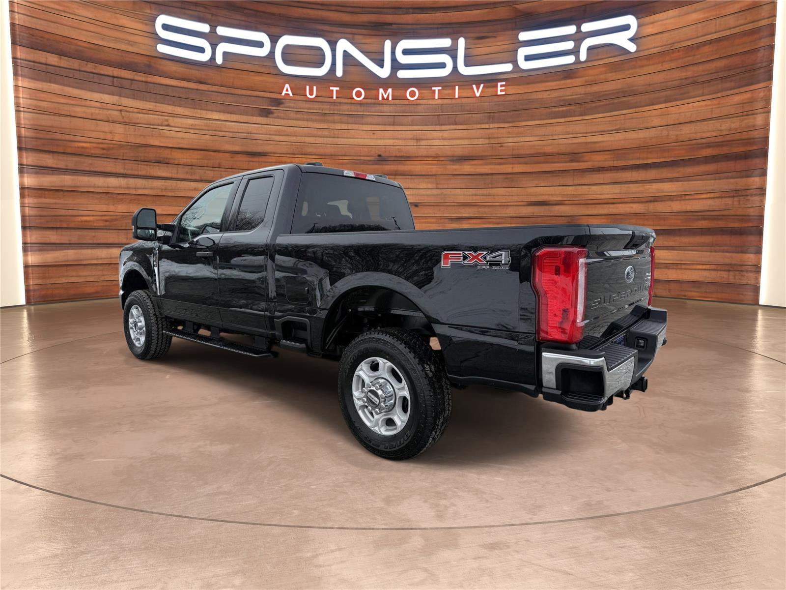 New 2026 Ford F350 XLT w/ FX4 Off-Road Package image 3