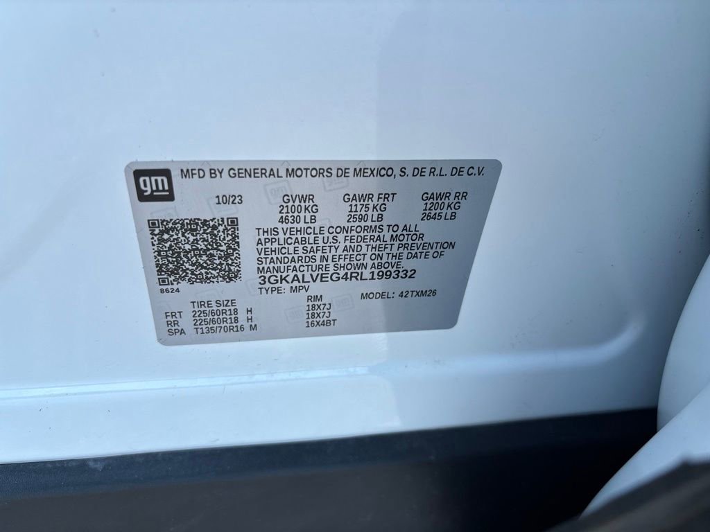 Used 2024 GMC Terrain SLT w/ LPO, Floor Liner Package AWD/4WD image 14