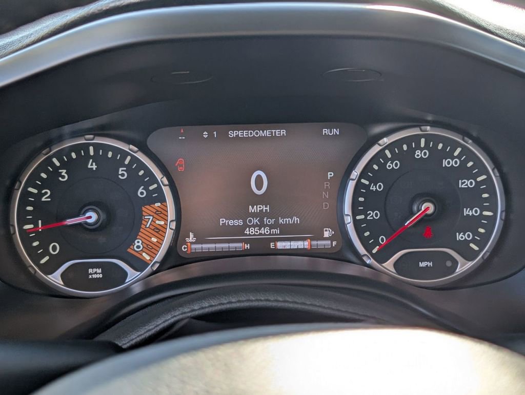 Used 2023 Jeep Renegade Limited image 25