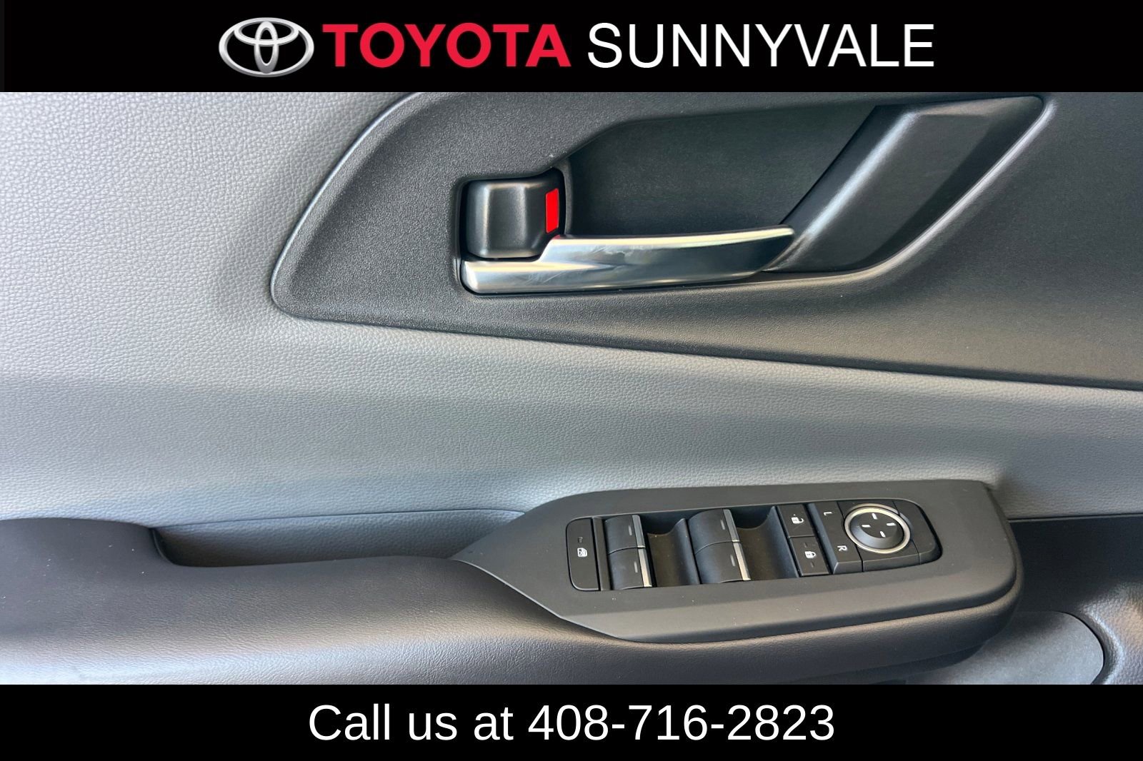 Used 2023 Toyota Prius XLE image 15