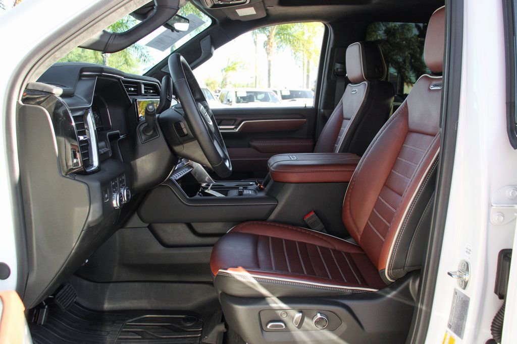 Used 2025 GMC Sierra 2500 Denali Ultimate image 23
