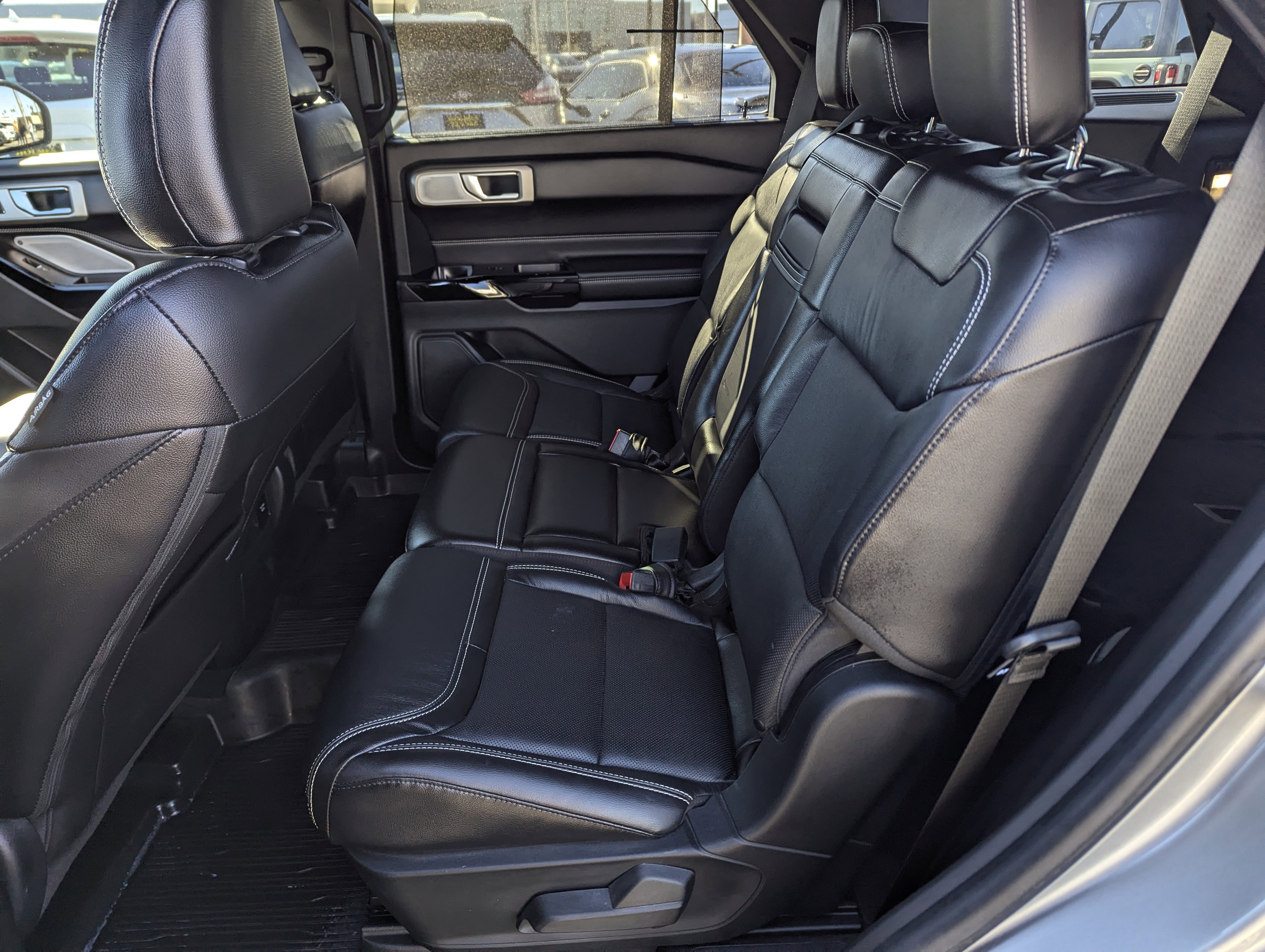 Certified 2022 Ford Explorer ST w/ Equipment Group 401A image 8