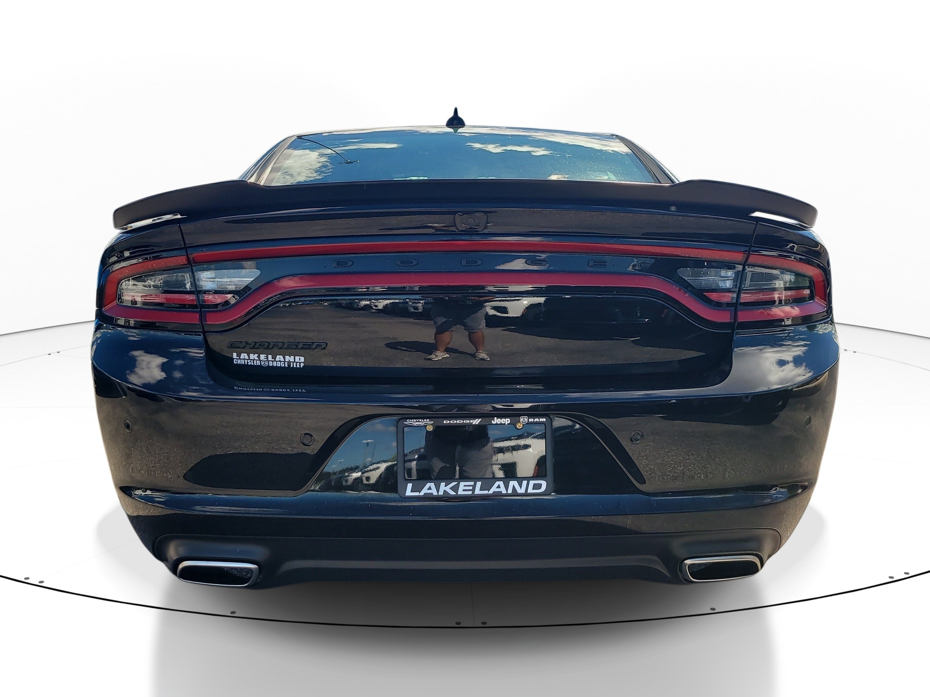 Used 2023 Dodge Charger SXT w/ Blacktop Package RWD image 5