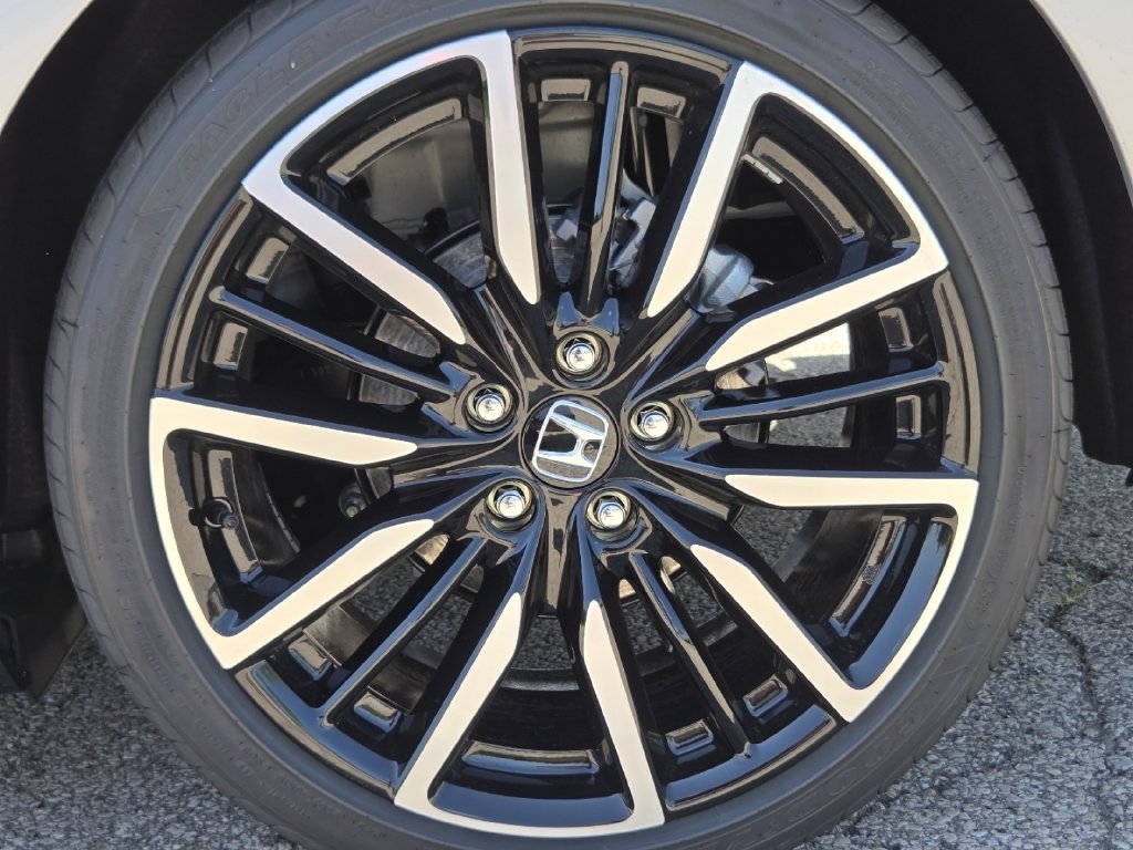 New 2026 Honda Accord Touring image 19