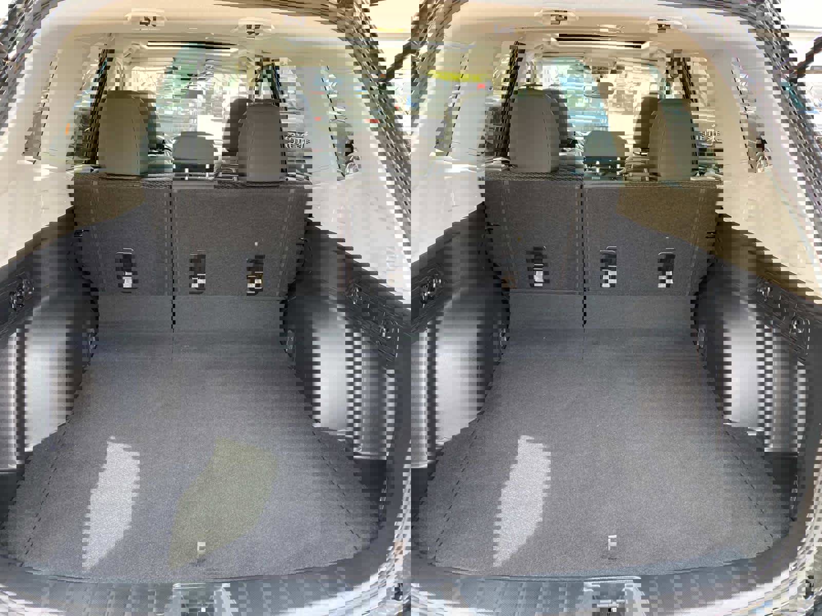 Used 2022 Subaru Forester Premium image 5