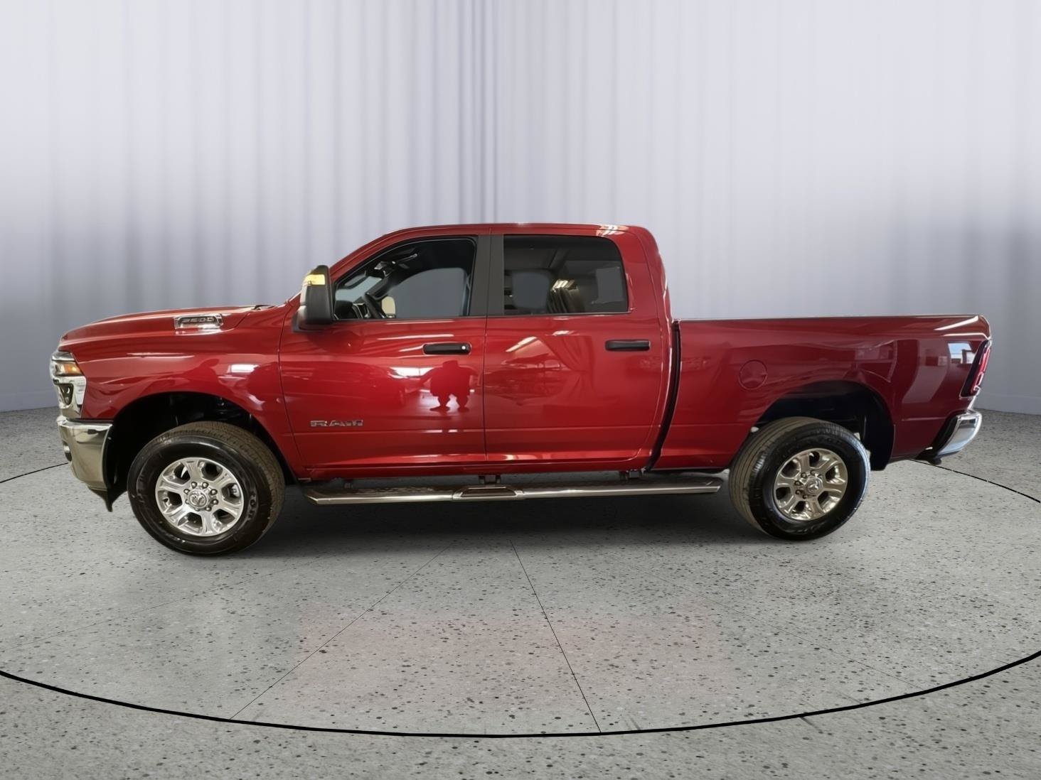 Used 2026 RAM 2500 Big Horn AWD/4WD image 2