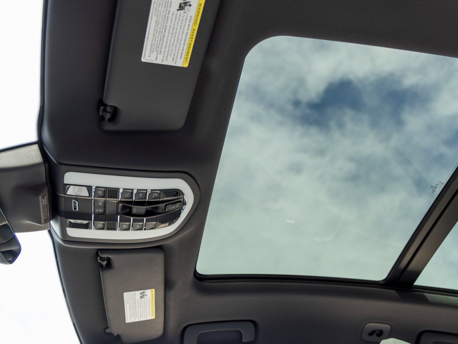 New 2025 Porsche Macan image 29