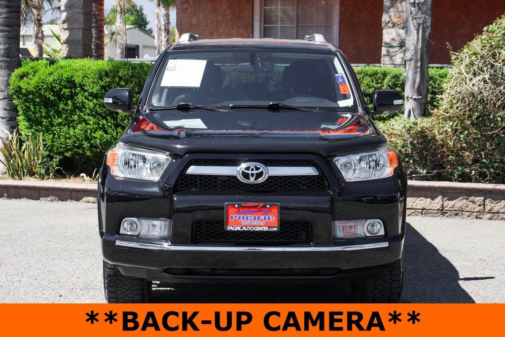 Used 2013 Toyota 4Runner SR5 w/ Convenience Pkg image 3