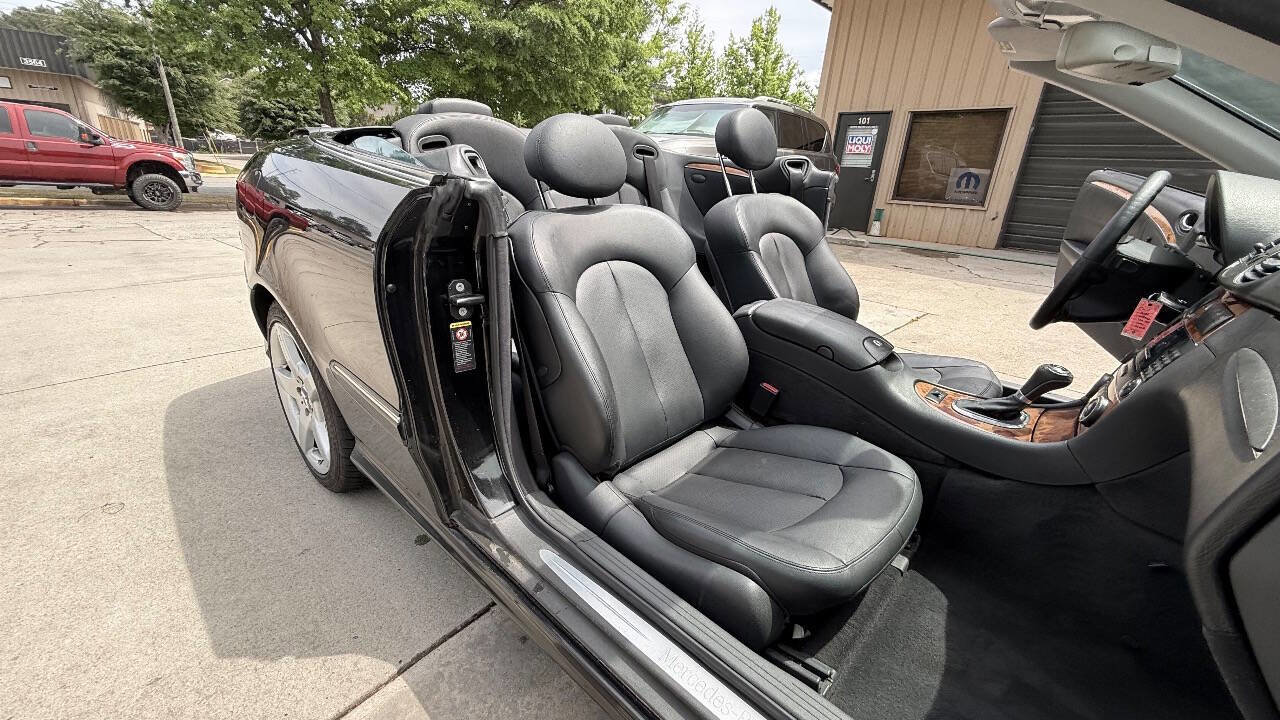 Used 2005 Mercedes-Benz CLK 500 Cabriolet image 46