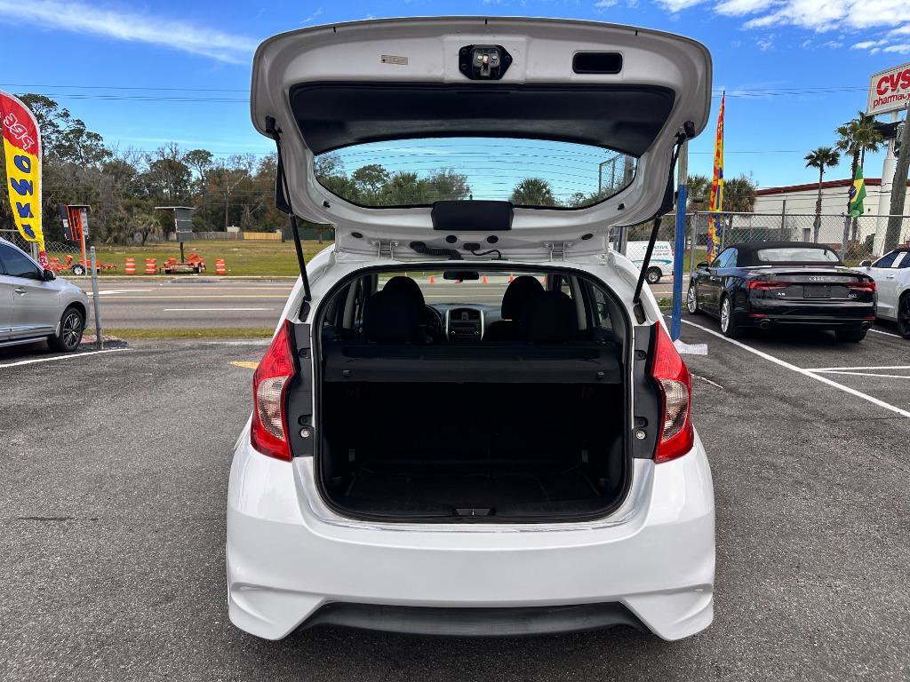 Used 2018 Nissan Versa Note S FWD image 15