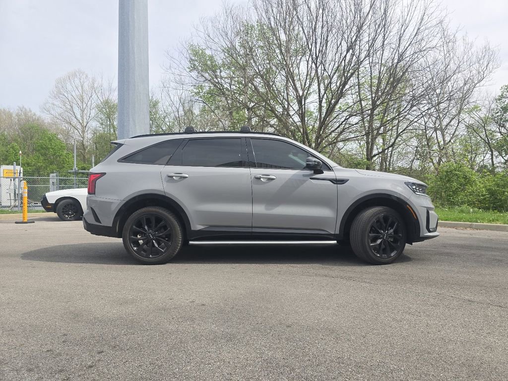 Used 2023 Kia Sorento SX AWD/4WD image 18