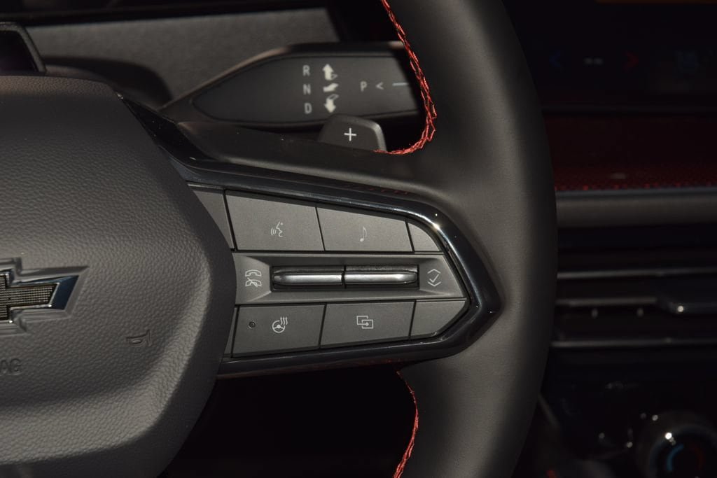 New 2026 Chevrolet Traverse RS AWD/4WD image 39