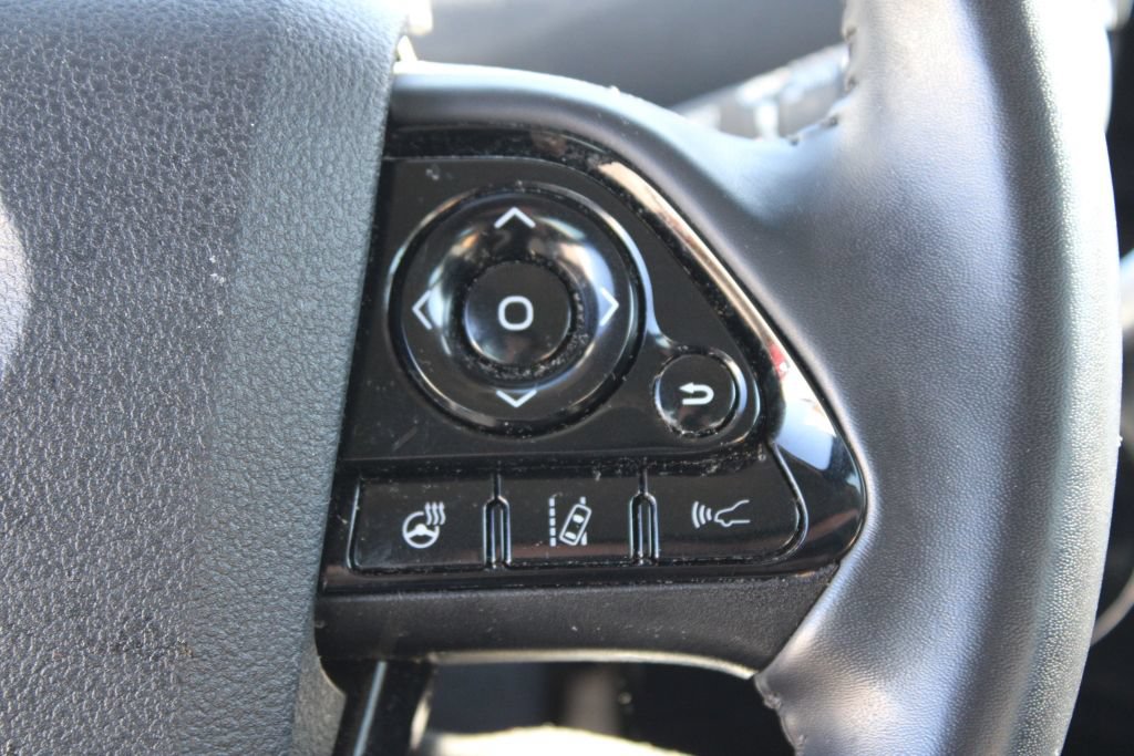 Used 2022 Toyota Prius Prime Limited FWD image 23
