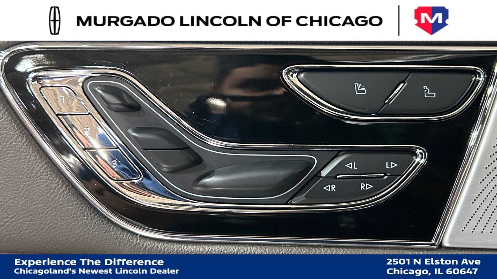 Certified 2024 Lincoln Navigator Reserve AWD/4WD image 40