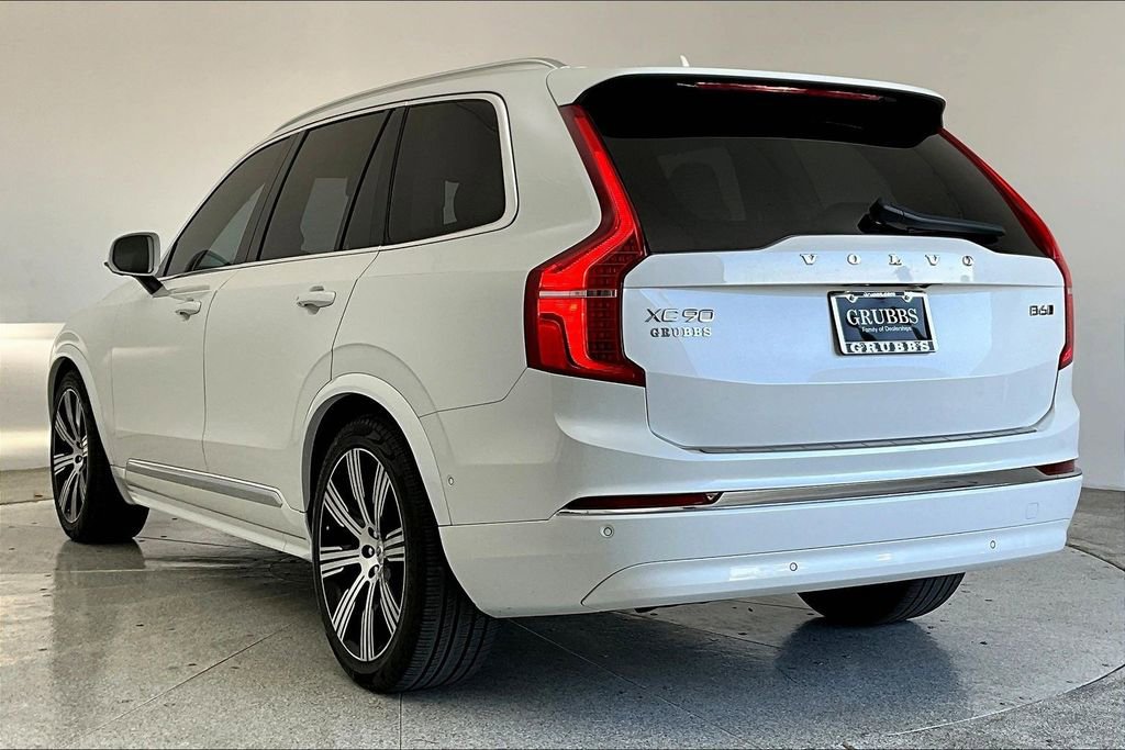 Used 2024 Volvo XC90 B6 Ultimate w/ Lounge Package image 2