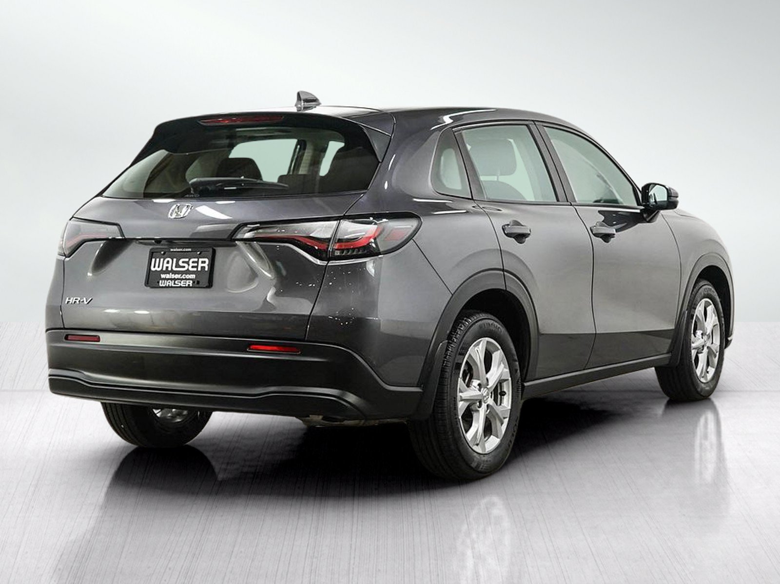 Used 2024 Honda HR-V LX image 5