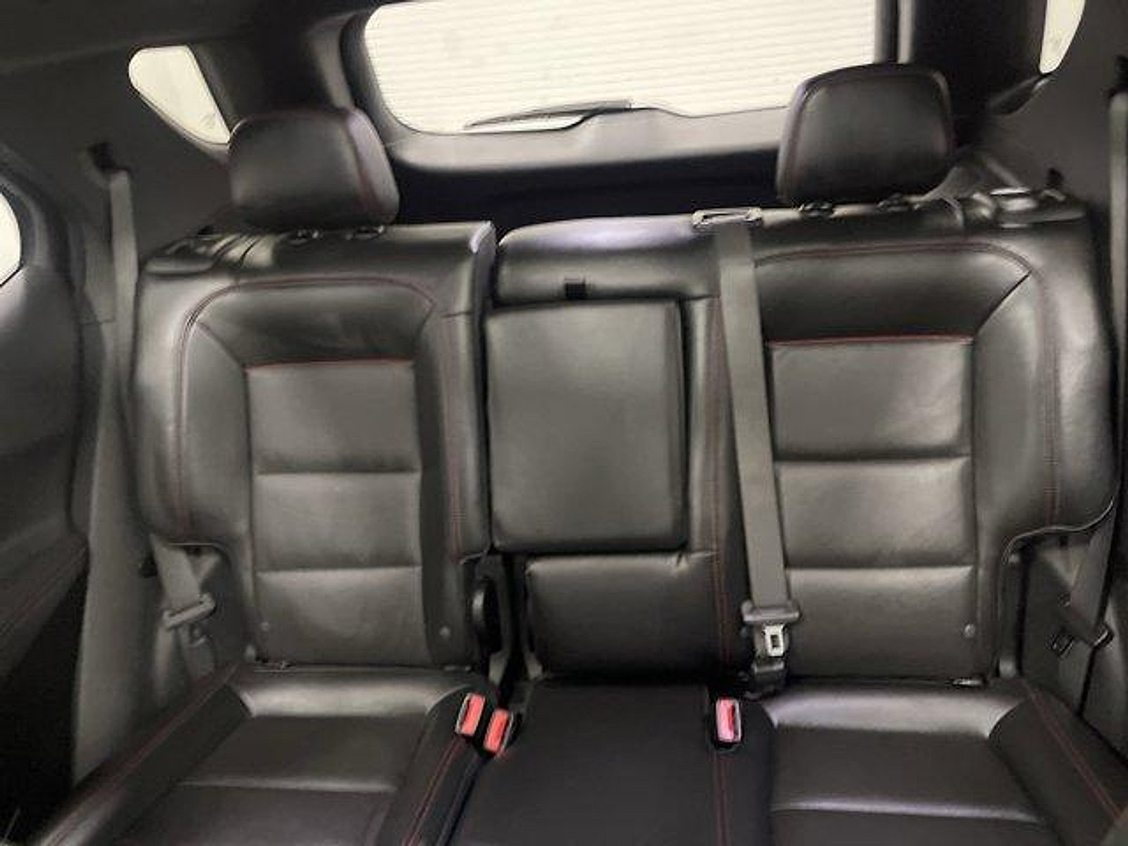 Used 2022 Chevrolet Equinox RS w/ RS Leather Package FWD image 9