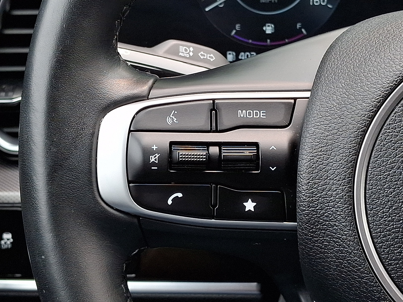 Certified 2024 Kia Sportage SX FWD image 21