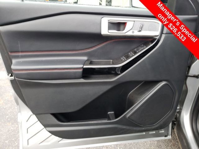 Used 2022 Ford Explorer ST-Line w/ Class IV Trailer Tow Package image 18