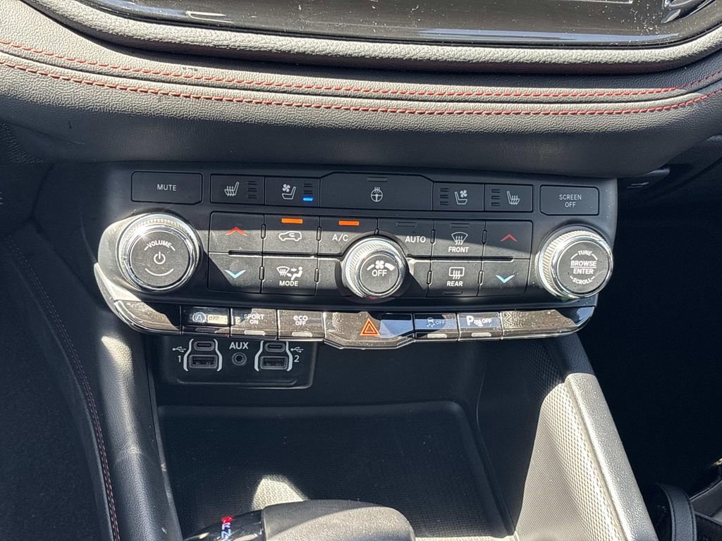 Used 2023 Dodge Durango GT image 19