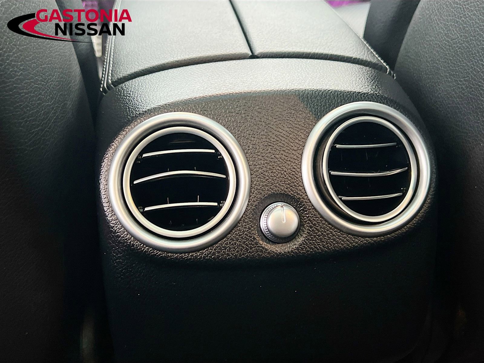 Used 2022 Mercedes-Benz GLC 300 image 33