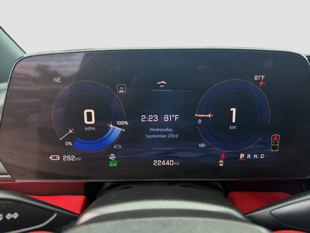 Used 2024 Chevrolet Blazer EV RS AWD/4WD image 11