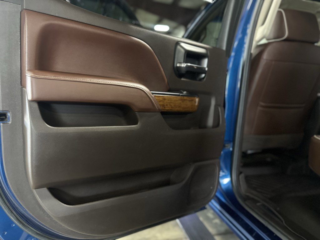 Used 2016 Chevrolet Silverado 2500 High Country w/ Duramax Plus Package image 40