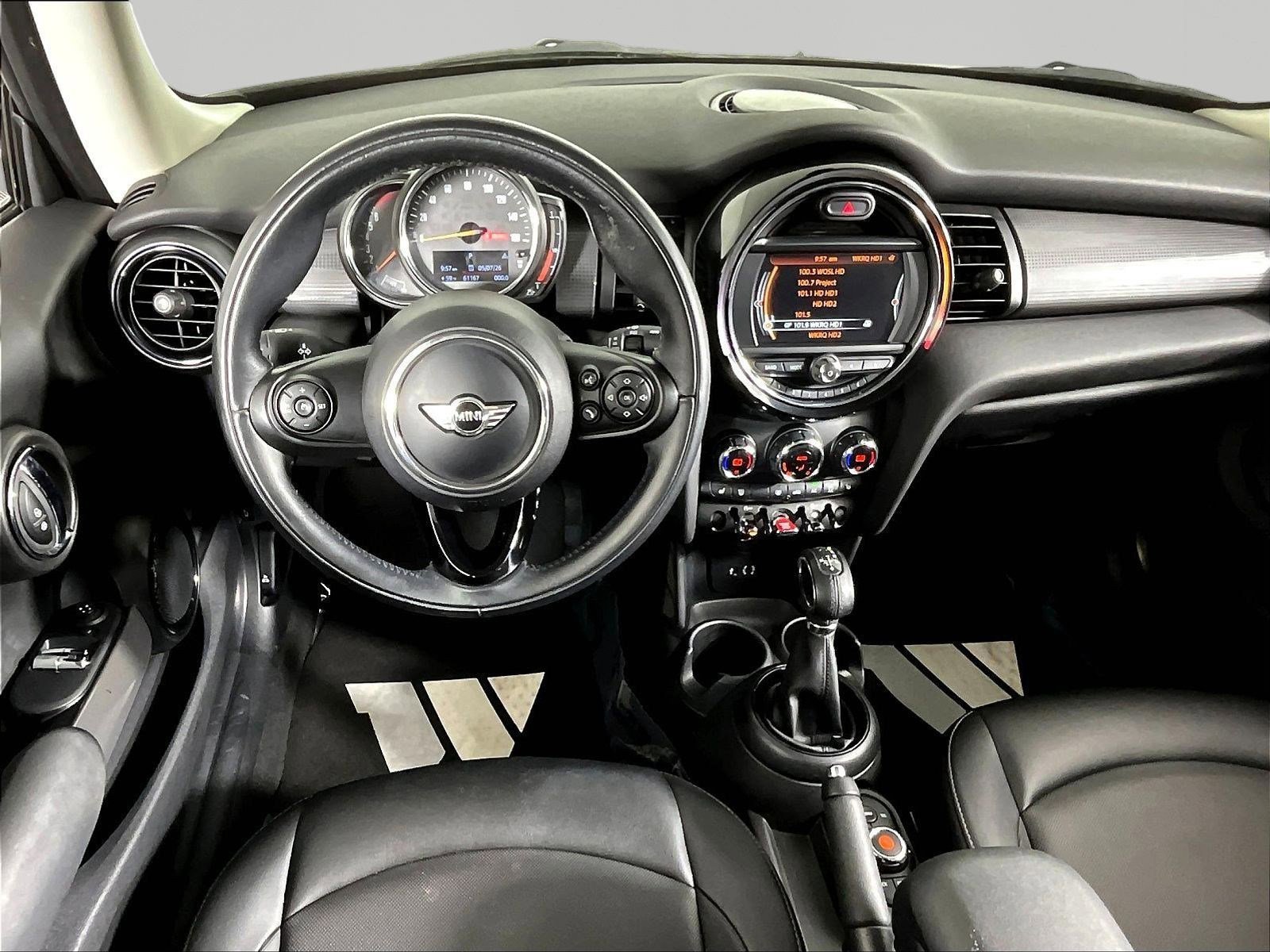 Used 2018 MINI Cooper 2-Door Hardtop FWD image 8