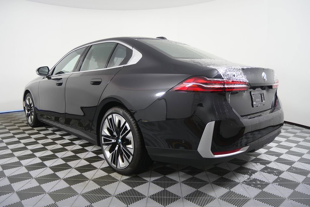 Certified 2025 BMW 540i xDrive 540i xDrive image 5