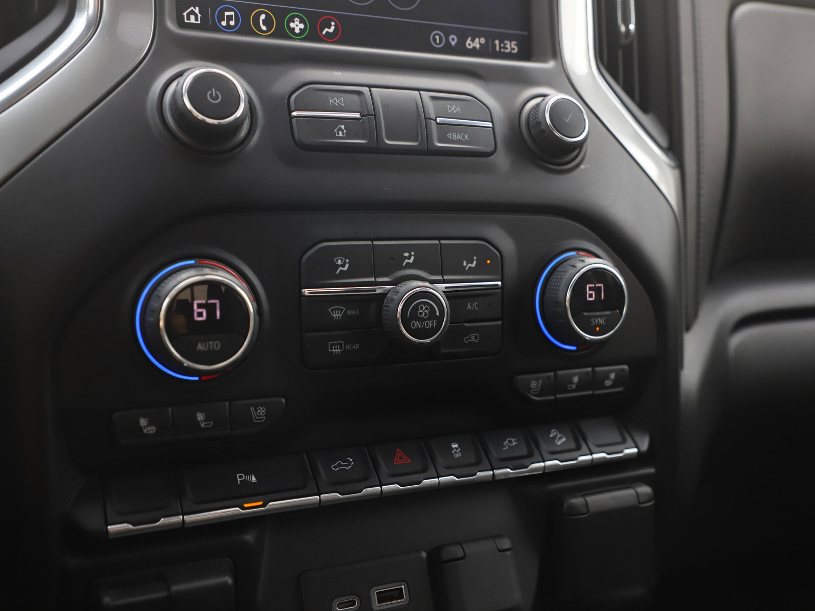 Used 2022 Chevrolet Silverado 3500 LTZ w/ LTZ Plus Package image 21