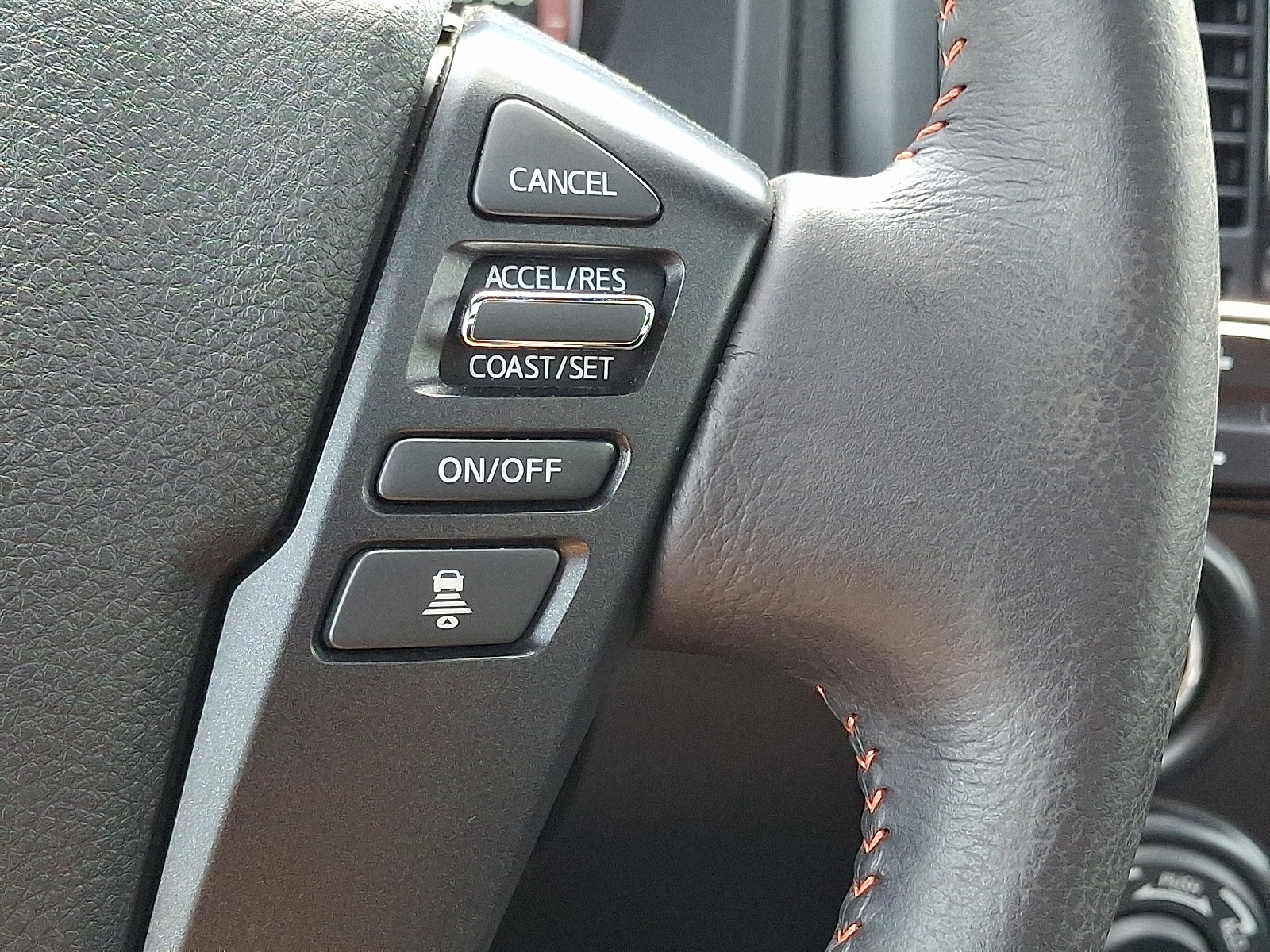 Certified 2024 Nissan Titan PRO-4X w/ Pro-4x Convenience Package AWD/4WD image 26