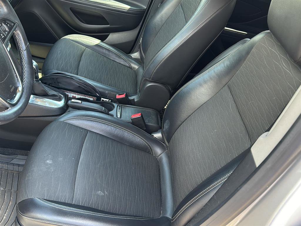 Used 2016 Buick Encore FWD image 19