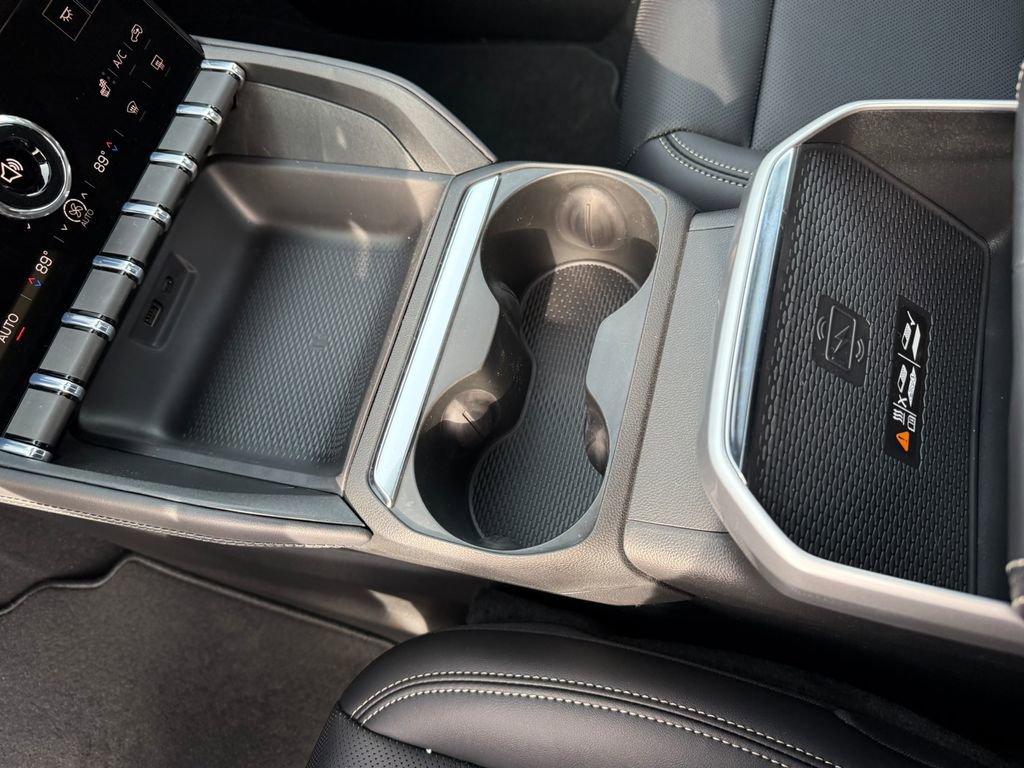New 2026 GMC Terrain Elevation w/ Elevation Premium Package AWD/4WD image 29
