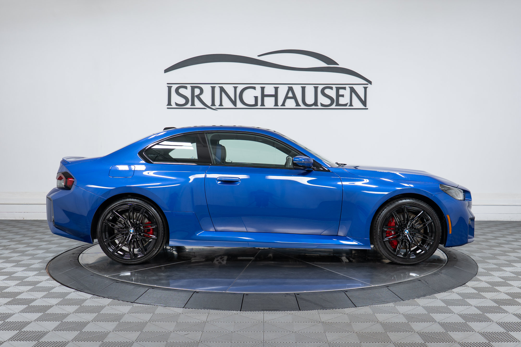 New 2026 BMW M2 w/ Lighting Package RWD image 4
