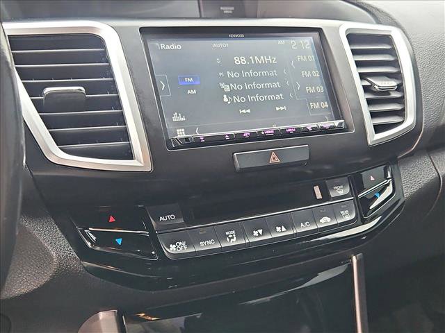 Used 2016 Honda Accord Sport image 14